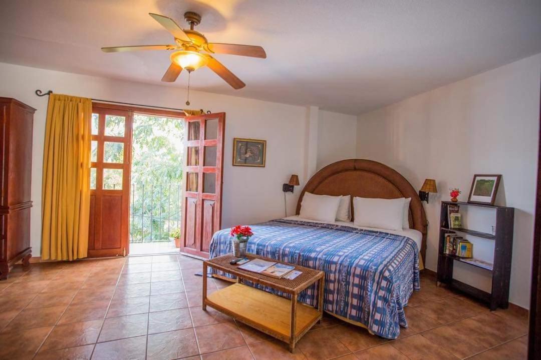קופאן Hotel Don Udos Bed & Breakfast מראה חיצוני תמונה