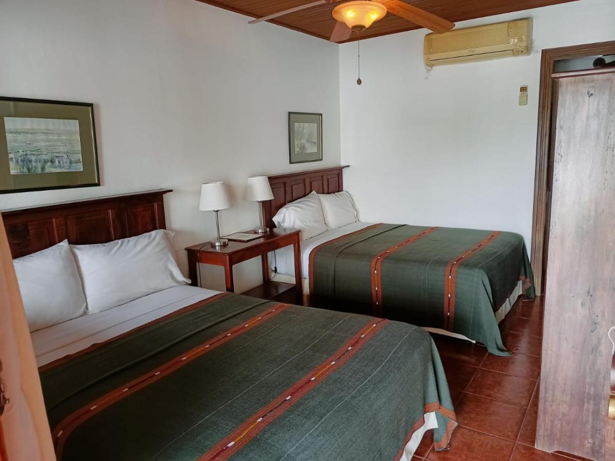 קופאן Hotel Don Udos Bed & Breakfast מראה חיצוני תמונה