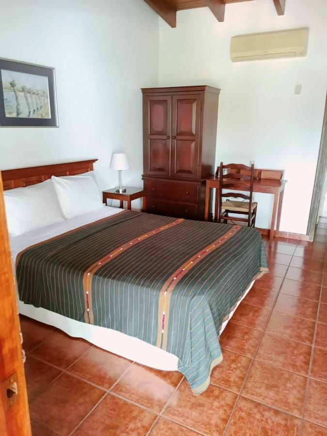 קופאן Hotel Don Udos Bed & Breakfast מראה חיצוני תמונה