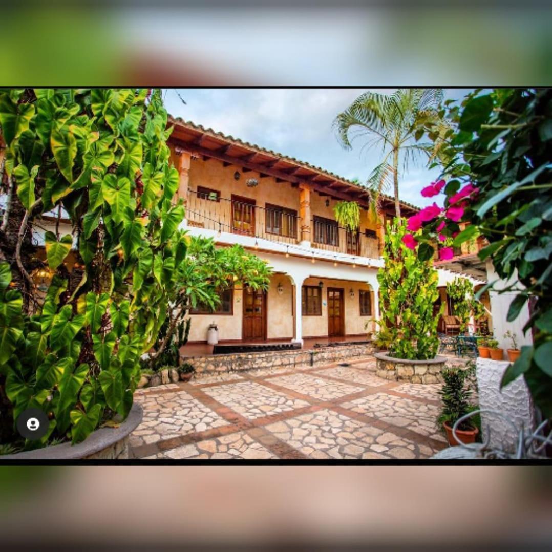 קופאן Hotel Don Udos Bed & Breakfast מראה חיצוני תמונה